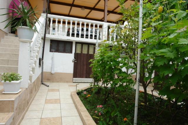 Wisteria Hotel Tivat Luaran gambar